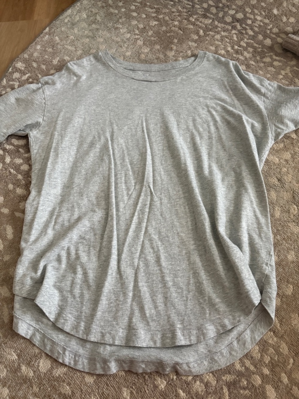 aerie Light Gray Short Sleeve Crewneck Tee